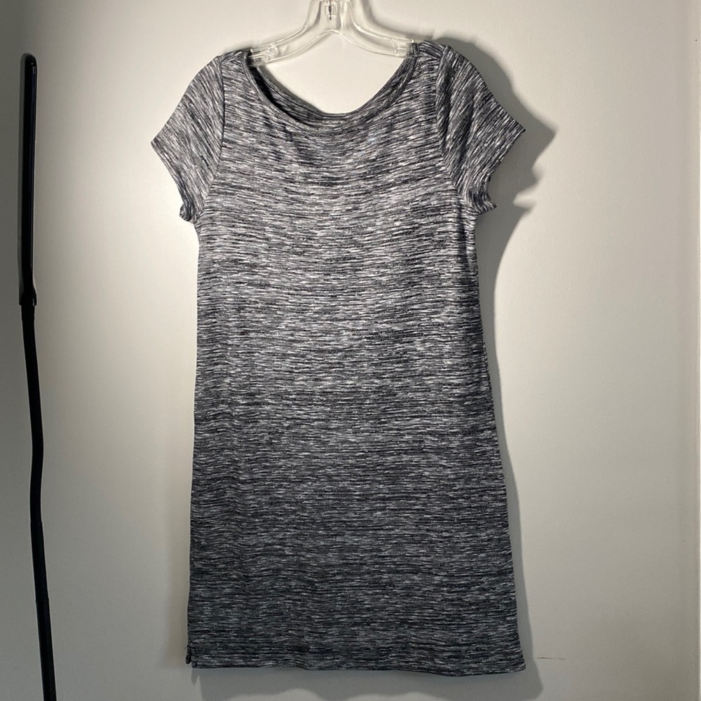 Ann Taylor Loft T Shirt Dress Black and White Size M Medium